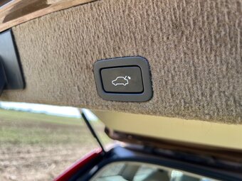 Volvo XC60 Automat 4x4 2008 D5 2,4D 136KW - 9