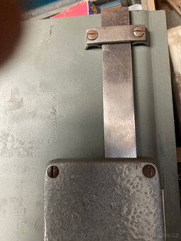 Trezor KOVONA skříňový - dvířka vnitřní schránky 1.000 kč - 9