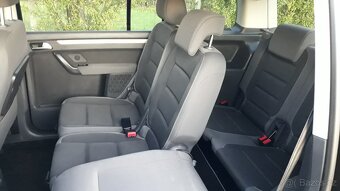 VW TOURAN 2.0TDI 103KW 7MÍST FREESTYLE 2010 196000KM VÝBAVA - 9