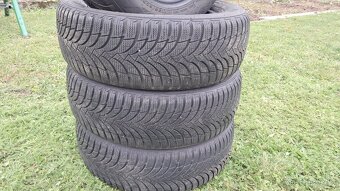 Nexen 195/60/15 - 9