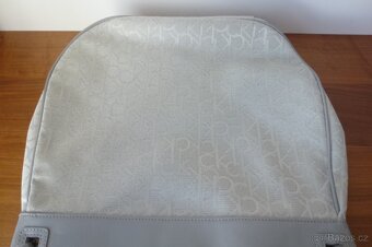 Nová kabelka Calvin Klein - 9