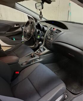 Honda Civic 1.8 i VTEC - 9