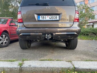 Mercedes ML270cdi AT - 9
