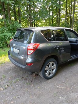 Prodam Toyota rav4 - 9
