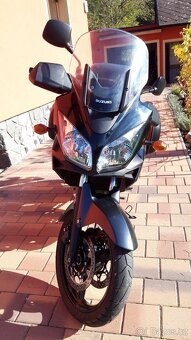 Prodám cestovní motorku Suzuki V-Strom DL 650 - 9
