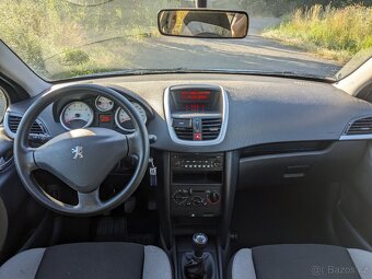 Peugeot 207 - 9