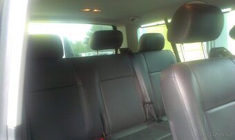 Volkswagen Caravelle - 9