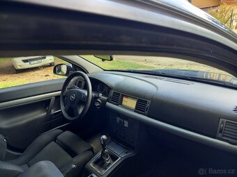 Opel Vectra C 1,8 92kw,Navigace, tempomat ,Prostorné Kombi - 9