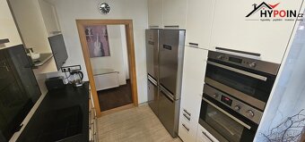 EXKLUZIVNÍ BYT 5+KK S VELKOU TERASOU, DVOJGARÁŽÍ V DOMĚ A PE - 9