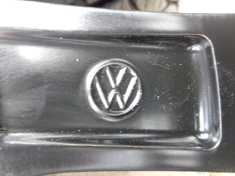 215/65R16C VW Multivan Transporter Caravelle zimna sada - 9