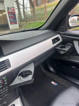 BMW E93 330d 2007 M-Paket - 9