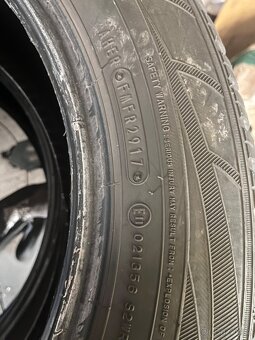 2ks. 215/60 R17 zimní pneu Falken - 9