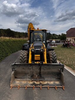 Komatsu WB93S-S - 9