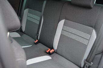 Volkswagen Polo 6R 1.2Tsi 66kw Trend Life rok 2014 - 9