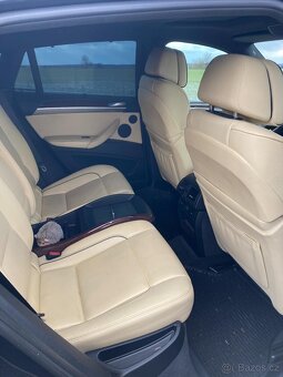 BMW X6 50i - 9