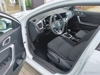 Kia Ceed 5HB1,5T-GDI SPIN MY25 - 9