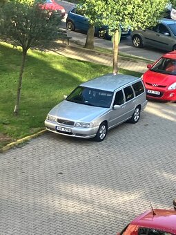 Volvo V70 - 9
