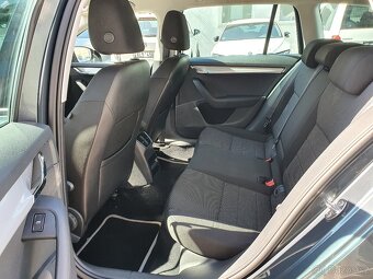 Škoda Octavia Combi 2.0TDI 110kW DSG DAB Park. senz. zadní - 9
