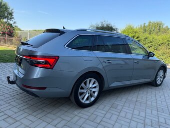 Škoda Superb 2.0 TDi 110KwDSG/Virtual/Alcantra/Tažný/Matrix/ - 9
