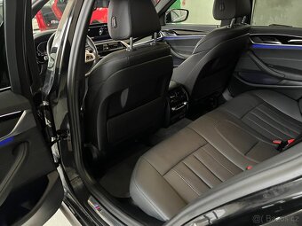 Prodám BMW 540 XD, M Paket, 2022, najeto 50 tis. - 9