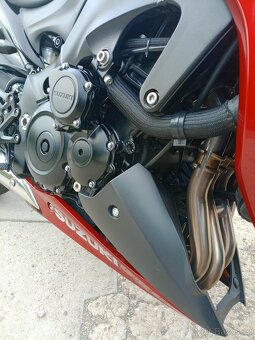 Suzuki GSX-S 1000 - 9