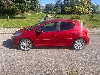 Peugeot 207 1,6 hdi - 9