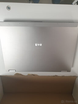 HP Compaq 6930p, Core2Duo, 4GB ram, 320 HDD 14,1" - 9