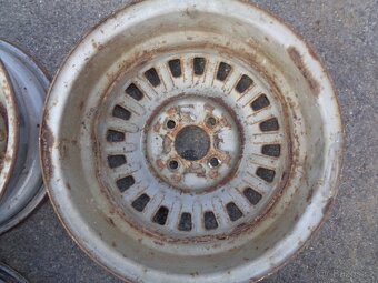 Alfa Romeo Alfetta GTV kola. - 9