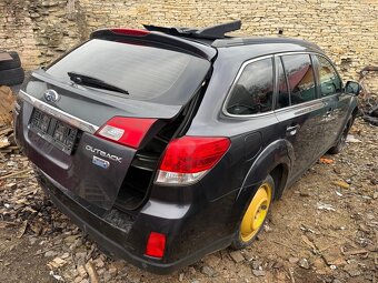 Subaru outback Br, 2.0 D, náhradní díly - 9
