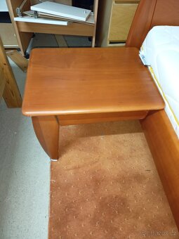 Prodám krásné kvalitní letiště z masivu zn.Hülsta 200 x 200 - 9