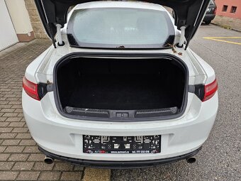 Renault Laguna coupé 2.0dci 110kW 2010 - 9