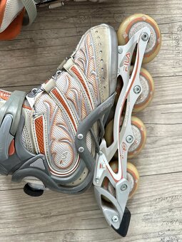 Kolečkové/inline brusle Fila, utahovací kolečko Atop, vel.38 - 9