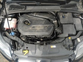 01 Ford Focus mk3 kombi, 1.6 EcoBoost 110kW, manuál - 9
