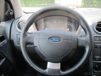 Ford Fusion 1.4 - 9