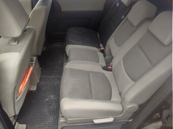 Mazda 5 1.8 - 9
