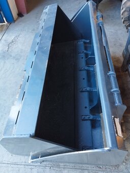 Smykem řízený nakladač JCB Robot 160 (2x lopata) - 9