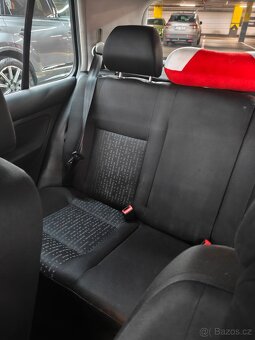 🔥 Volkswagen Golf IV 1.6 benzín — RYCHLÝ PRODEJ 🔥 - 9