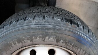 Prodám 4x pneu na dodávku, včetně disků - 9
