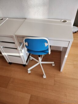 Psací stoly a židle - 9