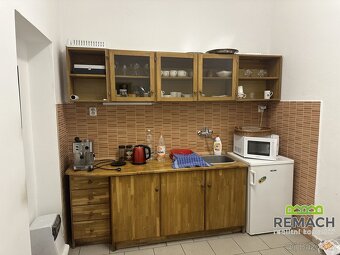 Pronájem sklady,výroba,venkovní plochy, kanceláře,5 500 m2 - - 9