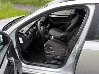 SKODA OCTAVIA 1.6TDI / 77KW 2016---- TOP STAV - 9
