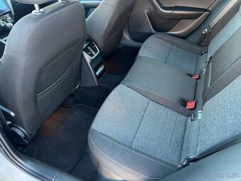 Škoda Octavia 3 2.0 tdi combi - 9