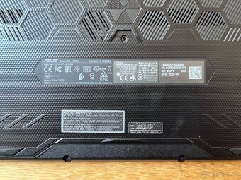 Asus TUF Gaming F15 - 9