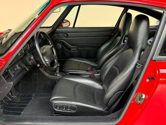 Porsche 911 (993) Carrera Coupé - 9