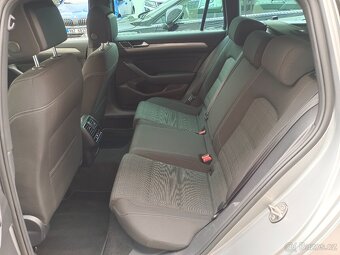 VW Passat B8 2.0TDI 110kW DSG Tažné - záruka Autodraft - 9