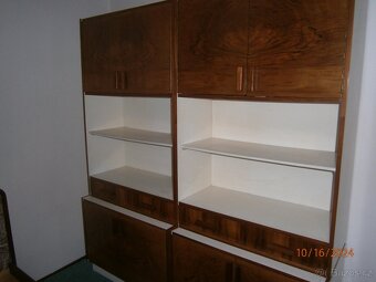 Dětský nábytek + lustr - 9