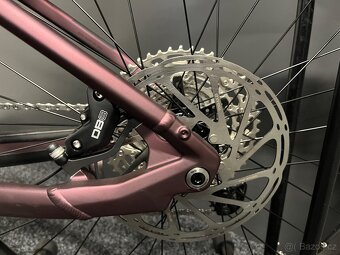 CUBE Reaction Hybrid SLX 750 vel. S 2024 NOVÉ FOX Rubyred - 9