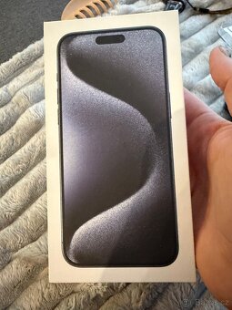 Iphone 16 pro max - 9