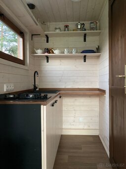 Prodám MOBILNÍ DŮM (Tiny House) 6x2,4m - 9