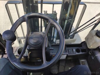 4-kolesový elektrický vzv Yale, nosnosť 2t., kabína, triplex - 9